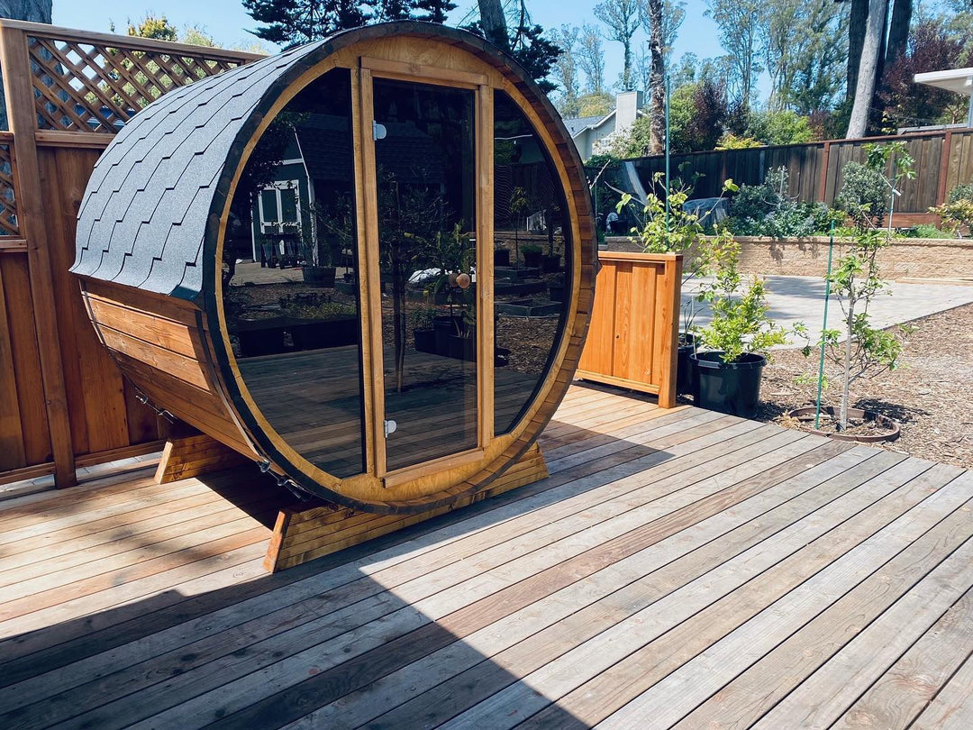 What are the pros and cons of a barrel sauna?